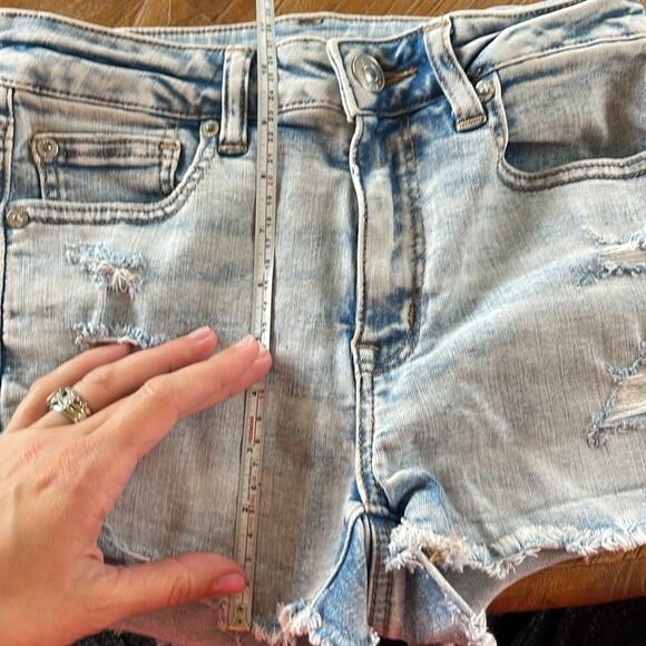 American Eagle shorts ⭐️ - Picture 6 of 7